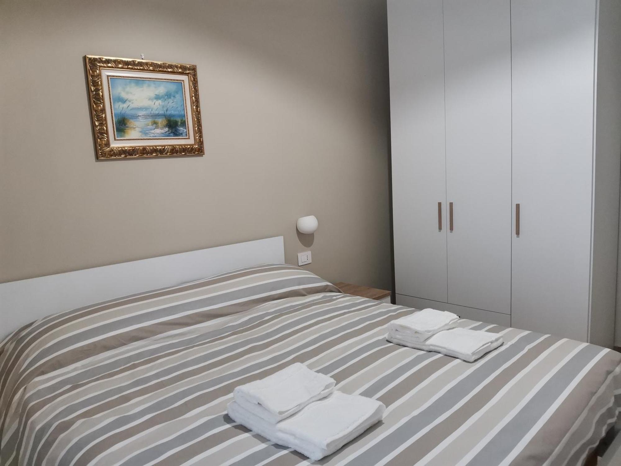 Palazzo Buscema - Appartamenti & Residence Crotone Dış mekan fotoğraf