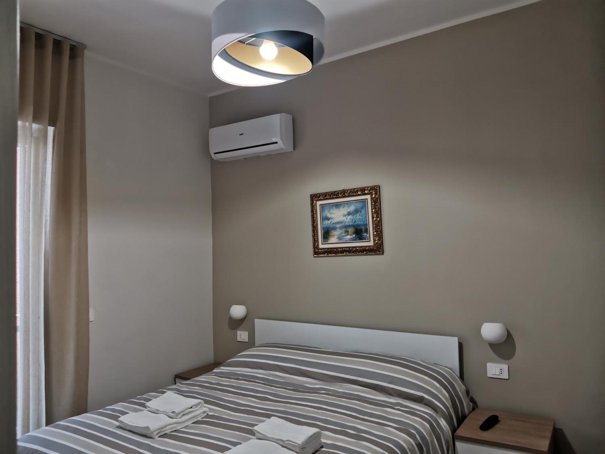Palazzo Buscema - Appartamenti & Residence Crotone Dış mekan fotoğraf