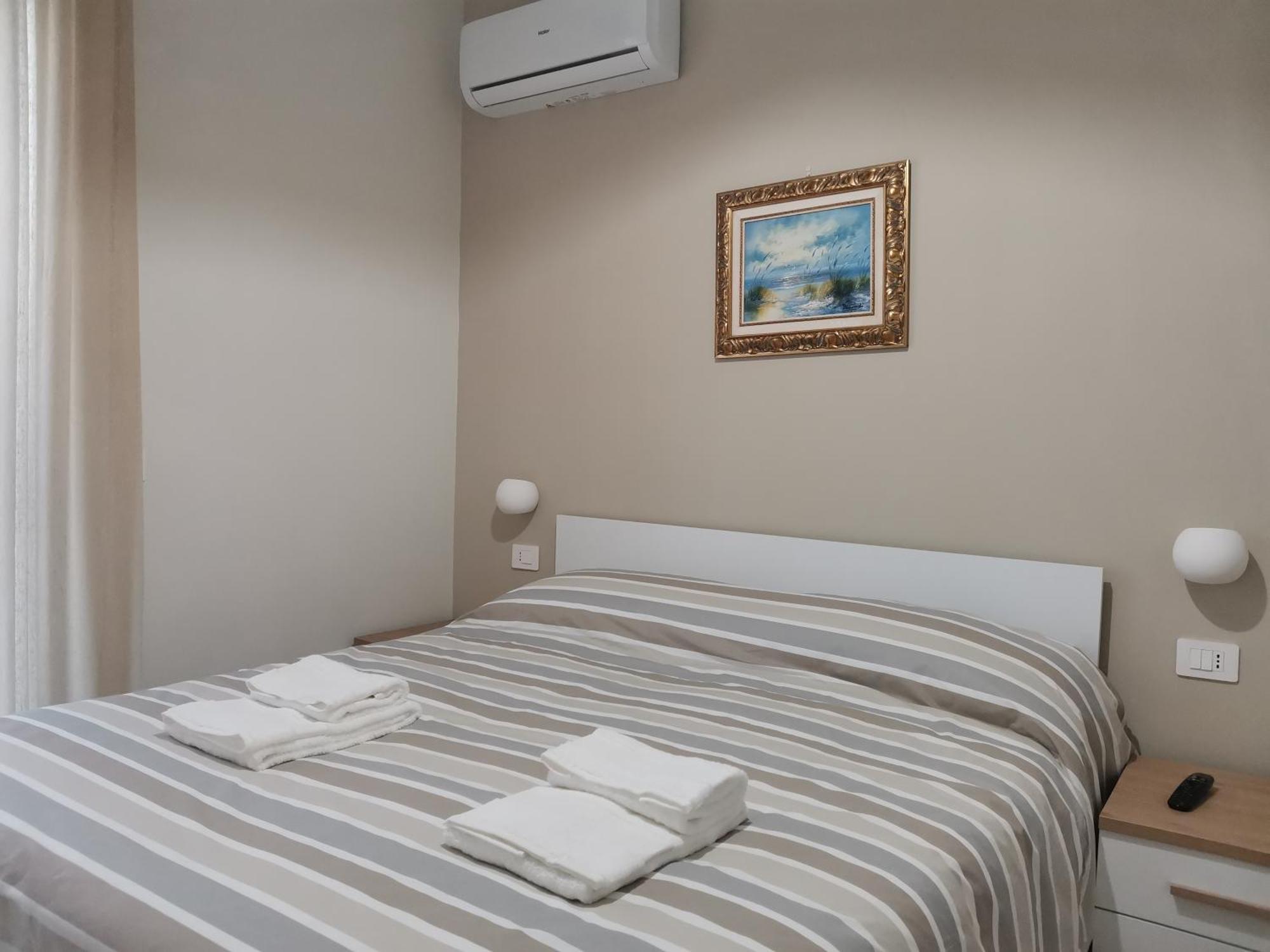 Palazzo Buscema - Appartamenti & Residence Crotone Dış mekan fotoğraf