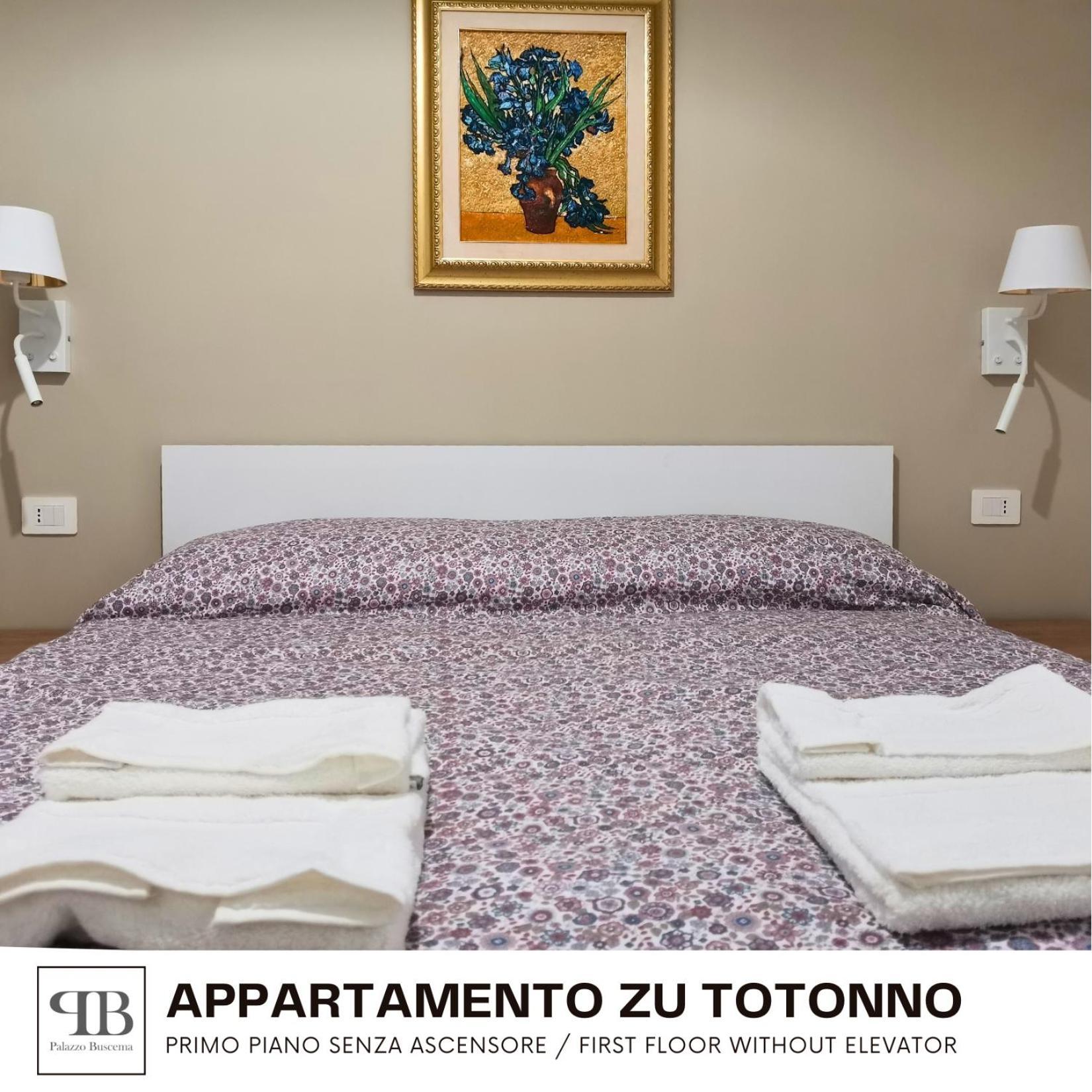 Palazzo Buscema - Appartamenti & Residence Crotone Dış mekan fotoğraf